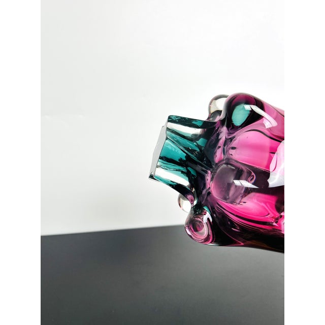 Red Core Art Glass Model 242/4/18 Vase by Josef Hospodka for Chřibská, Former Czechoslovakia, 1964 For Sale - Image 9 of 10