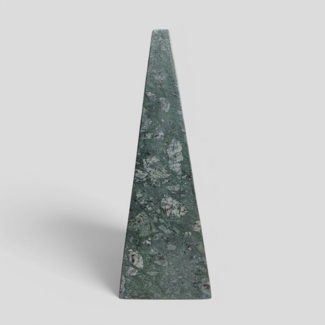 Maitland - Smith Vintage Neoclassical Grand Tour Green Marble Obelisk For Sale - Image 4 of 9