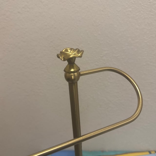 Dorothy Draper Mid 20th Century Italian Hollywood Regency Cast Brass Countertop Guest Towel Stand With Sculptural Rose Base For Sale - Image 4 of 7