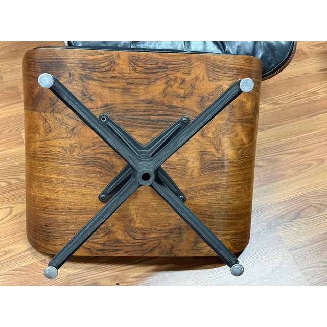 Rare 1964 Rosewood Herman Miller Eames Lounge chair & Ottoman For Sale - Image 11 of 18