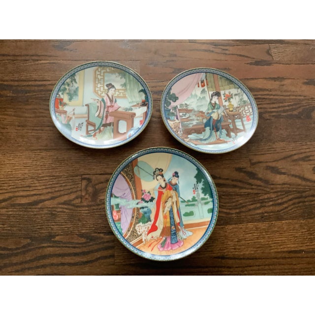Red 1980s Imperial Jingdezhen Porcelain Beauties of the Red Mansion 6 Plate Set For Sale - Image 8 of 13