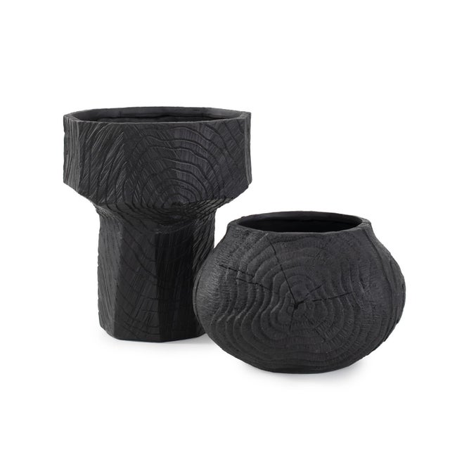 Black Faux Bois Round Bowl in an Ebony Finished Polyresin For Sale - Image 8 of 11
