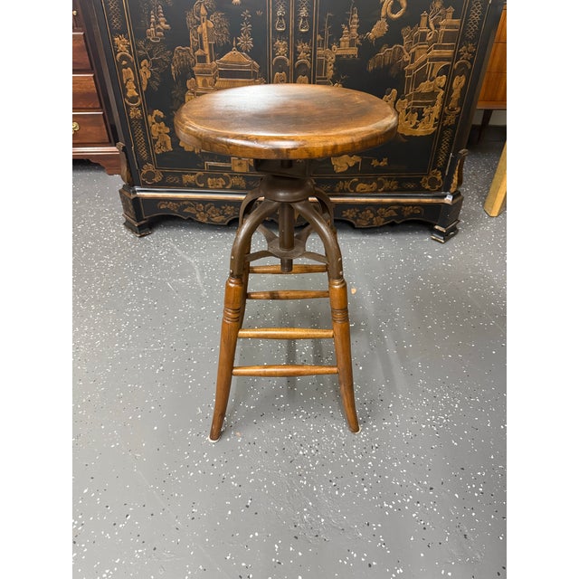 Antique industrial swivel stool manufactured by S. Bent & Bros. Beautiful patina and exceptional antique condition.
