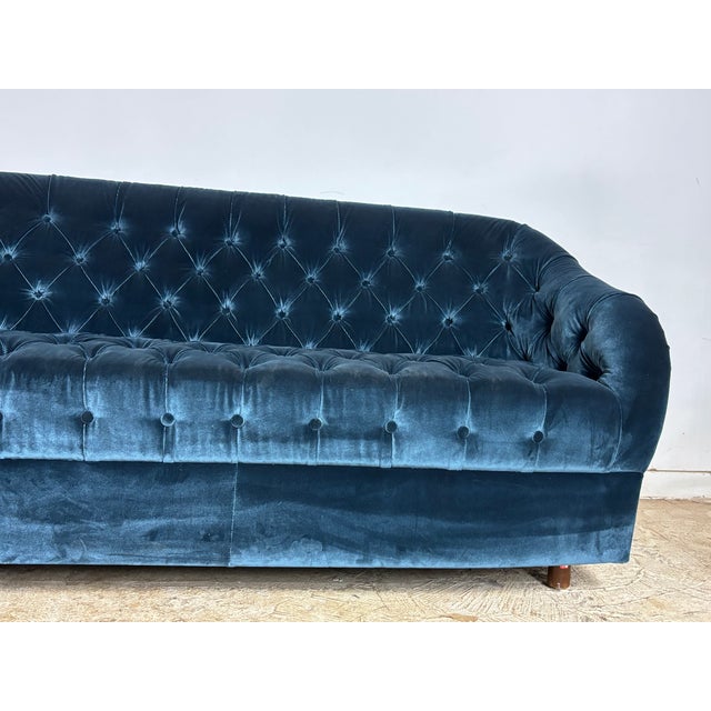 1970s Ward Bennett Tufted Velvet Loveseat For Sale In Chicago - Image 6 of 10