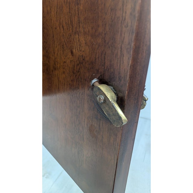 Antique Georgian Bedside Table in Mahogany with Marquetry For Sale - Image 18 of 18