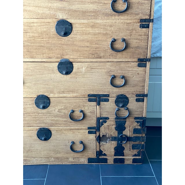 19th Century Japanese Tansu Chest For Sale In New York - Image 6 of 8