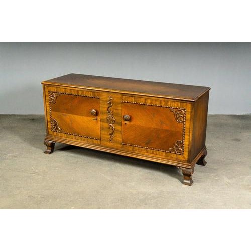 Art Deco Sideboard in Oak For Sale - Image 9 of 18