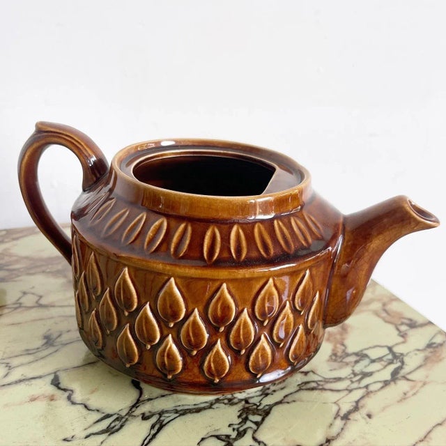 1970s English Mid Century Brown Pottery Tea Pot “Leaf” For Sale - Image 5 of 8
