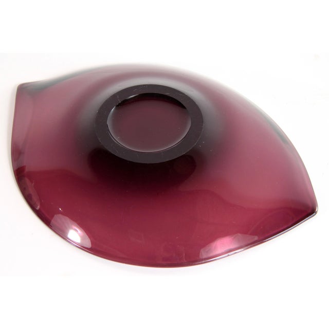 Murano Vintage Amethyst Purple Mid Century Modern Hand Blown Art Glass Bowl For Sale - Image 4 of 6