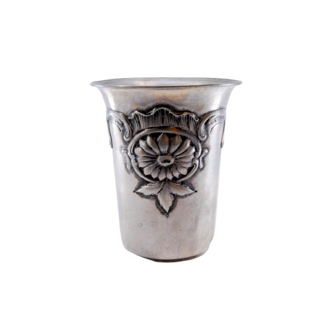 Silver Cup with Flower and Leaf Edge Reliefs For Sale - Image 10 of 10