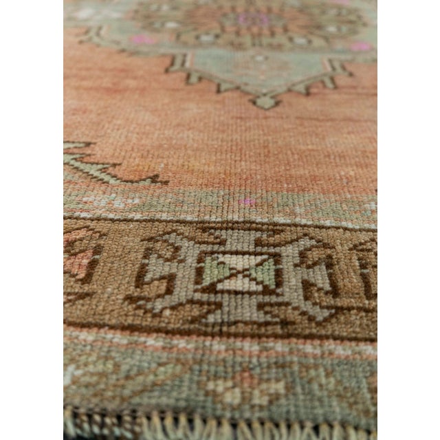 Turkish Turkish Vintage Rug 4'8" x 9'8" #21390 For Sale - Image 3 of 8