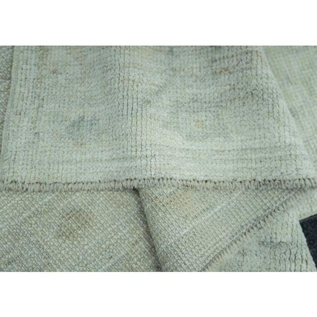 Turkish Oushak Rug 4'11" x 7'1" #19256 For Sale In Houston - Image 6 of 8