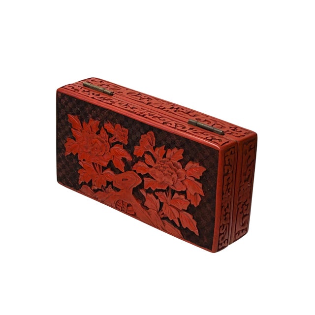 Brick Red Hand Craft Vintage Chinese Red Lacquer Rectangular Floral Accent Box For Sale - Image 8 of 9