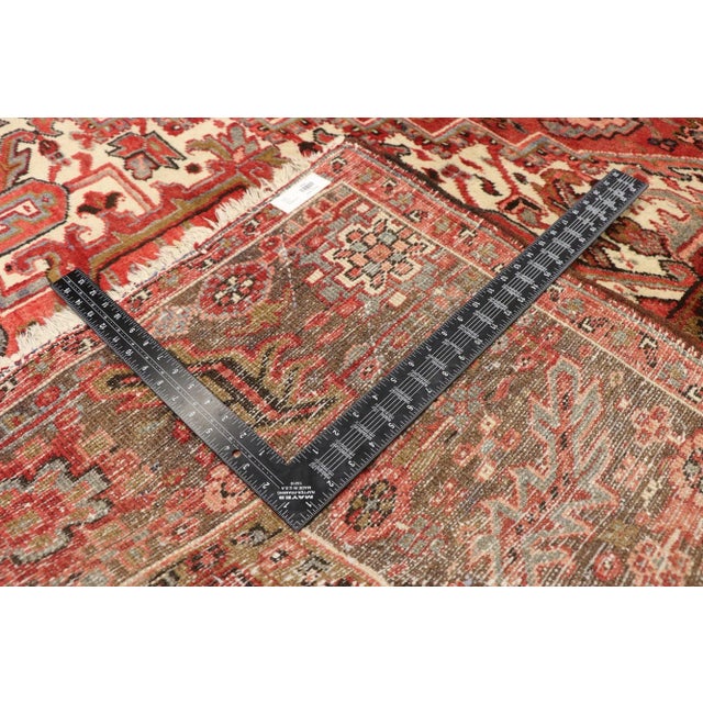 Mid 20th Century Vintage Persian Heriz Rug - 09'08 X 13'04 For Sale - Image 5 of 9