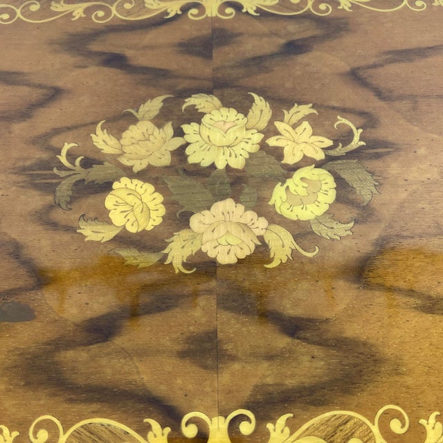 Vintage Italian Wood Marquetry Tray Sorrento Inlaid Brass Edge Handles For Sale - Image 9 of 12