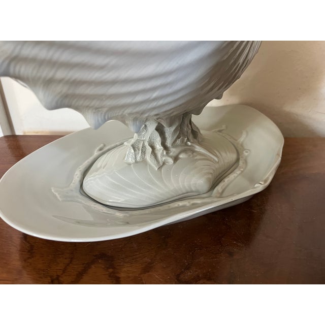 Gray Wedgwood Gray Drabware Pottery Centerpiece - Nautilus Sea Shell Compote Tureen With Clam Shell Under Tray For Sale - Image 8 of 12