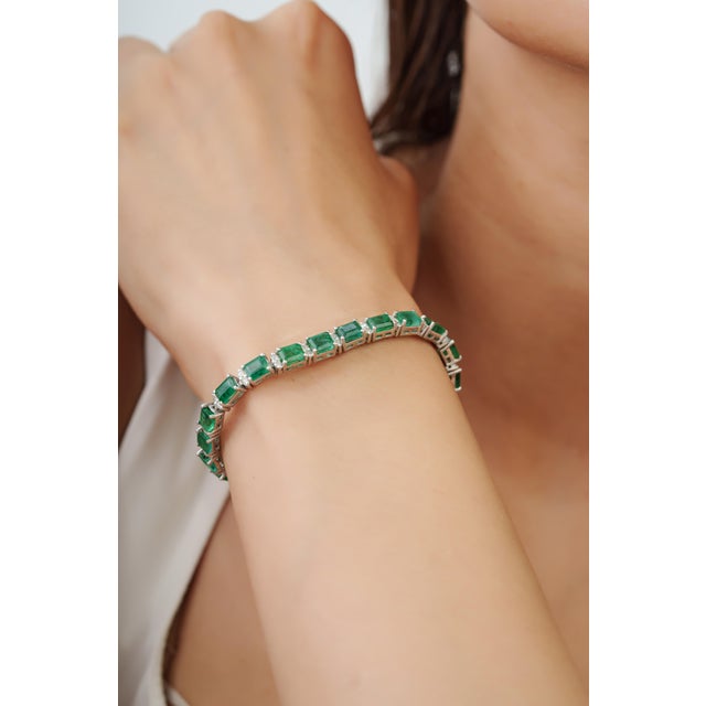 Emerald Regal 12 Ct Emerald & Diamond Line Tennis Bracelet in 925 Sterling Silver, 7 Inch For Sale - Image 8 of 14