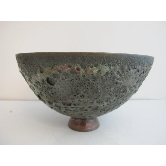 Red Beatrice Wood Beato Red Volcanic Iridescent Luster Pottery Footed Bowl For Sale - Image 8 of 11