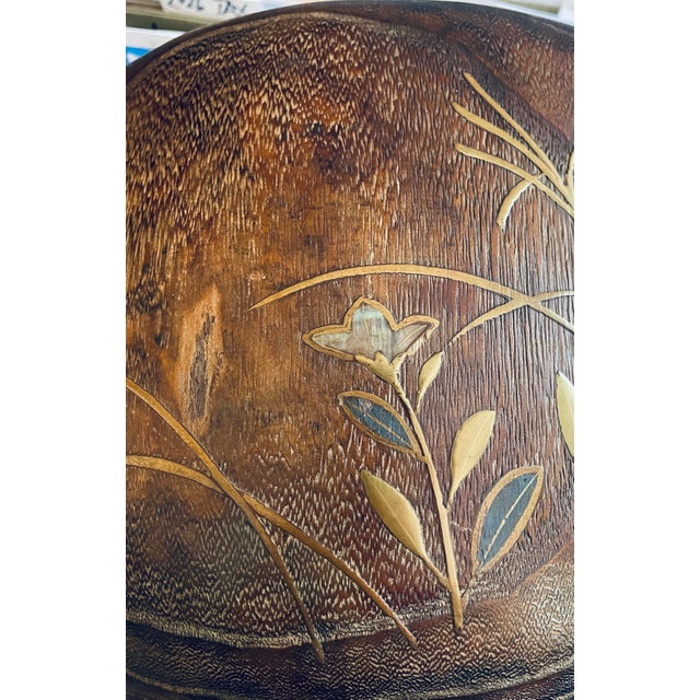 Vintage Japanese Hibachi With Inlaid Pearl Display For Sale - Image 4 of 12