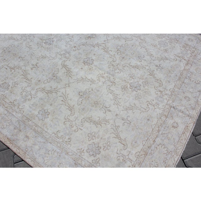 Textile 1960s Turkish Area Rug - 63.5"x106.5" For Sale - Image 7 of 13