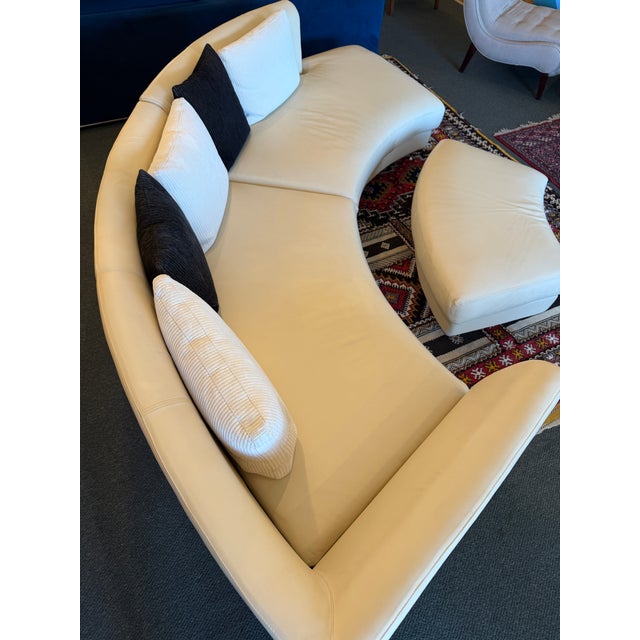 Italian Giovanni Erba Serpentine Leather Sectional, Ivory For Sale - Image 3 of 12