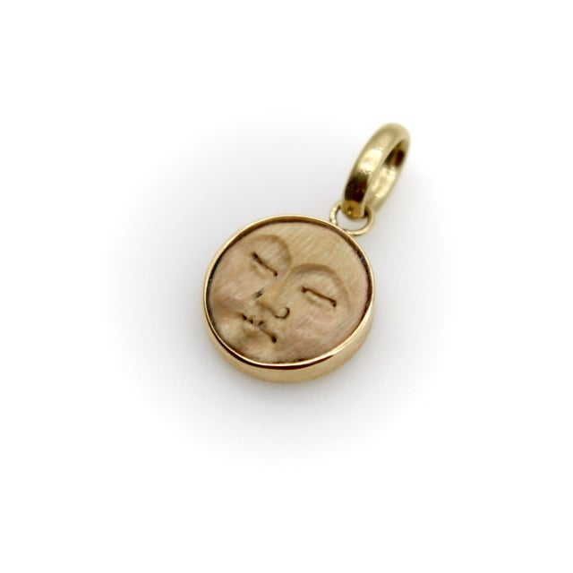 Modern 1990s 14k Gold and Fossilized Mammoth Tusk Man in the Moon Charm For Sale - Image 3 of 9