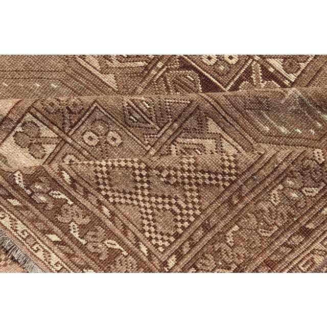 Mid 20th Century Mid 20th Century Hand-Knotted Turkomen Ersari Rug in Wool With Sub-Geometric Repeating Gul Design For Sale - Image 5 of 13