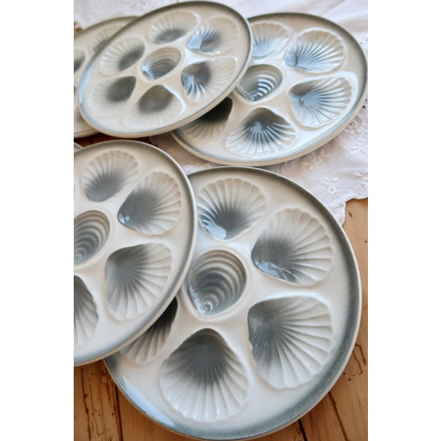 1970s Vintage Oyster Plates in Blue-Grey Gradient Earthenware from Moulin Des Loups, 1970s, Set of 6 For Sale - Image 5 of 8