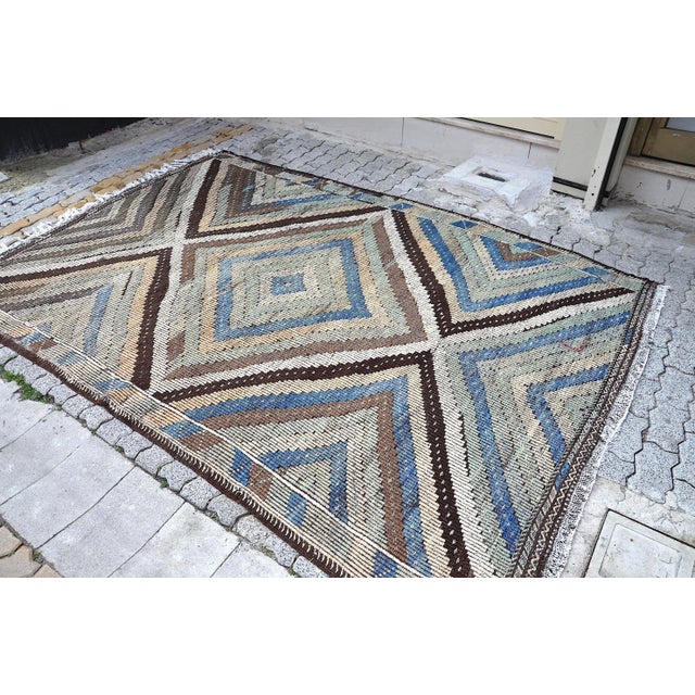 1960s Turkish Geometic Handmade Floor Kilim Rug For Sale - Image 6 of 11