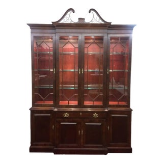 Vintage China Cabinet, Henredon Furniture For Sale