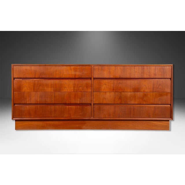 1960s Danish Mid-Century Modern Long Teak Dresser For Sale In Baltimore - Image 6 of 10