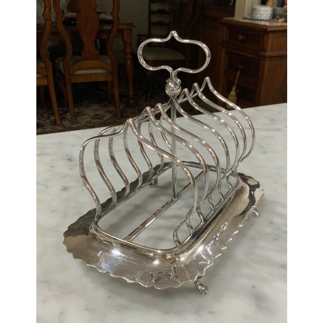 English English Sheffield - Mappin & Webb Princes Plate 6‑Slice Skirted & Footed Silverplate Toast Rack - Cottagecore, Breakfast, Entertaining - See Pics! For Sale - Image 3 of 7