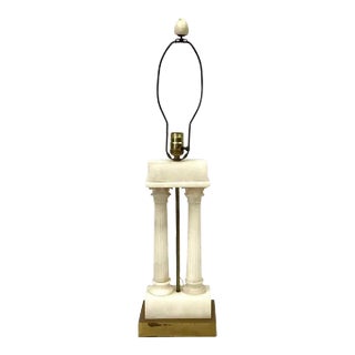 Early 20th Century Italian Alabaster Table Lamp With Columns For Sale