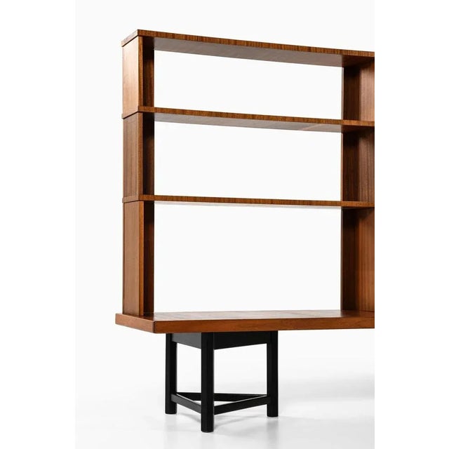 Brown Välipala Bookcase by Carl Gustaf Hiort af Ornäs for HMN Furniture Mikko Nupponen, 1950s For Sale - Image 8 of 10