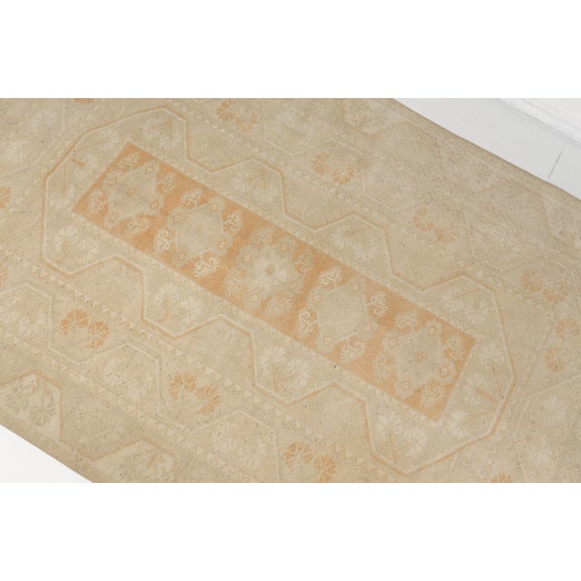 Vintage Distressed Turkish Oushak Rug in Monochromatic Cream and Soft Sand For Sale - Image 10 of 10