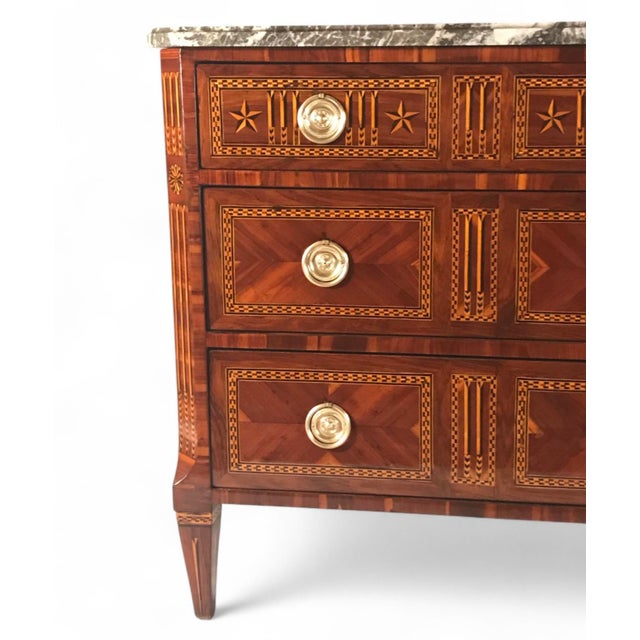 Wood Neoclassical Chest of Drawers, France 1780 For Sale - Image 7 of 7