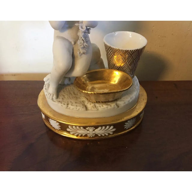 Antique Early 19th Century French Empire Porcelain Inkwell in Gold & White Featuring a Cherub For Sale - Image 9 of 13