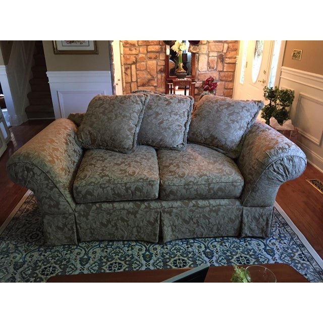 Hickory Hill Sofa Baci Living Room