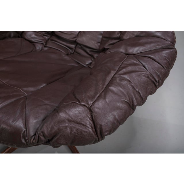 1970s Danish Swivel Lounge Chairs in Leather by H.W. Klein for Bramin, Denmark, 1970s, Set of 2 For Sale - Image 5 of 18