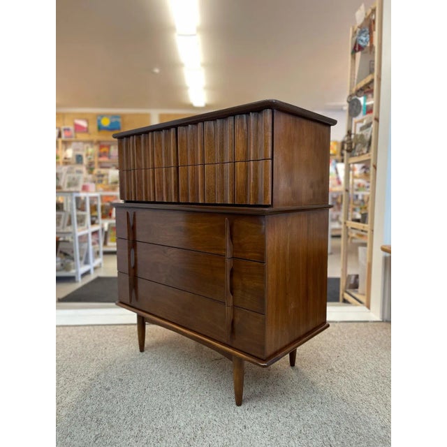 Mid-Century Modern 1970s Vintage Mid Century Modern Highboy Dresser by United With Sculpted Wood Front For Sale - Image 3 of 9