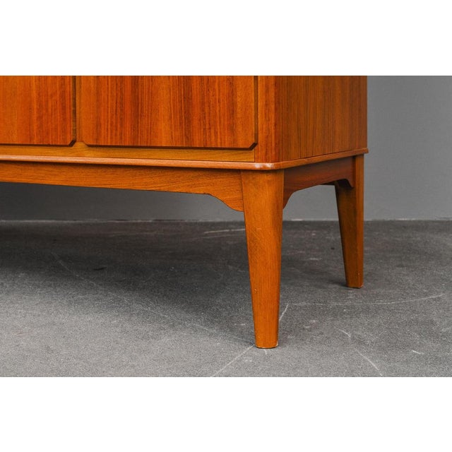 Mid-Century Modern Highboard in Walnut, 1900s For Sale - Image 15 of 16