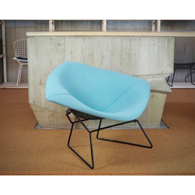 Metal Bertoia Diamond Chair 422 in Black by Harry Bertoia for Knoll International, 1990s For Sale - Image 7 of 14