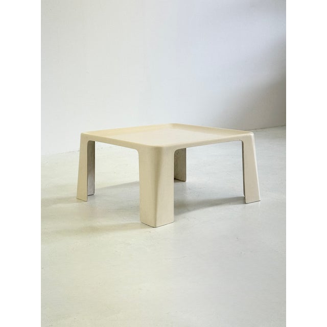Plastic Amanta Coffee Table in White by Mario Bellini for C&B Italia, 1970s For Sale - Image 7 of 7