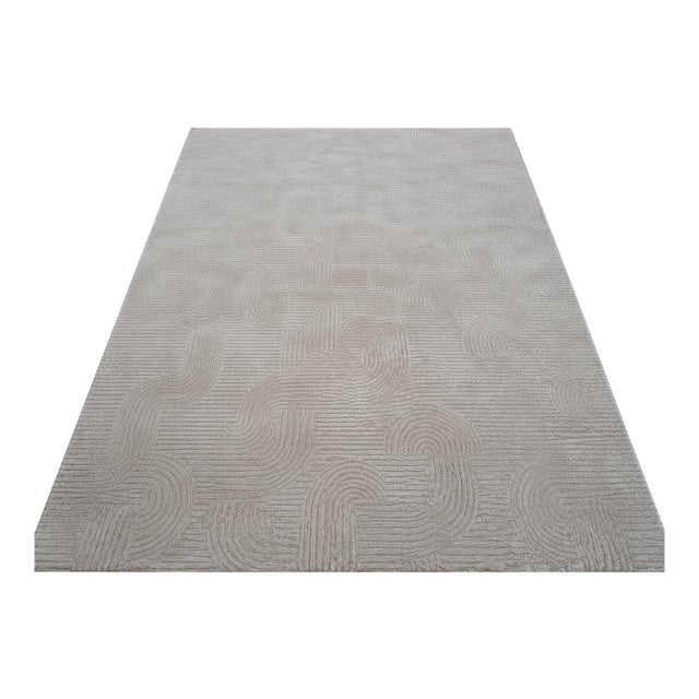 Rh Tulsi Wool & Silk Rug – 12' × 15' Wheat | Hand-Knotted Wool & Silk | Made in Nepal For Sale