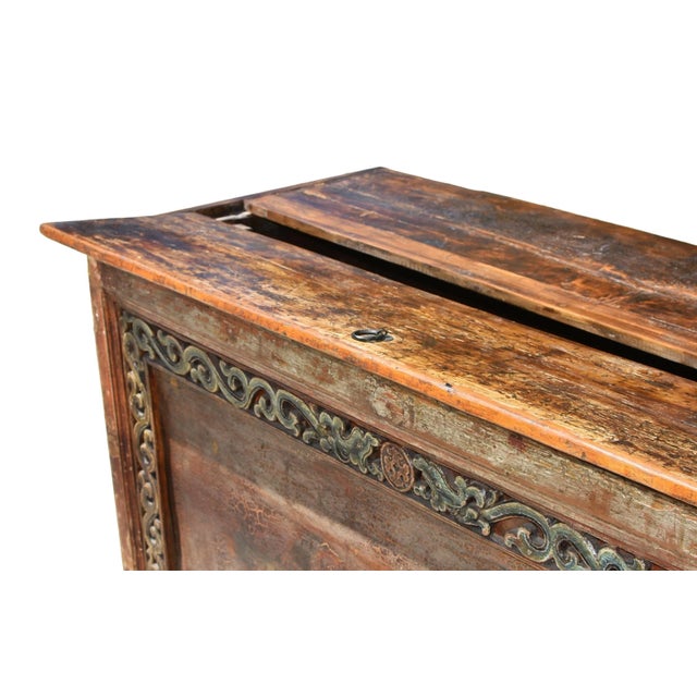 Early 19th Century Mongolian Chest With Foo Dogs Hand Painted All Original For Sale - Image 9 of 16
