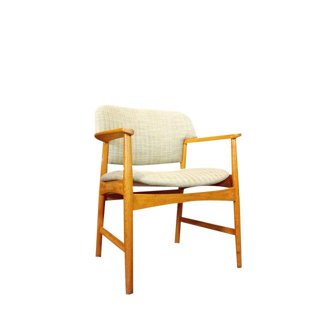 Mid-Century Scandinavian Armchair by Ejnar Larsen & Aksel Bender for Fritz Hansen, 1960s For Sale