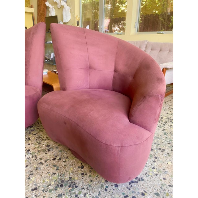 1980s Vintage UltraSuede Round Flared Oversized Corkscrew Barrel Swivel Chairs in the Manner of Vladimir Kagen Nautilus - a Pair For Sale In Los Angeles - Image 6 of 10