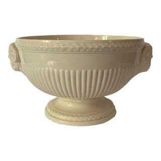 Vintage Wedgwood Rams Head English Queensware Pedestal Bowl Compote For Sale