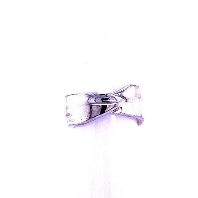 1990s Tiffany & Co Leaf Ring Size 5 Sterling Silver 5 Grams Estate For Sale - Image 12 of 13