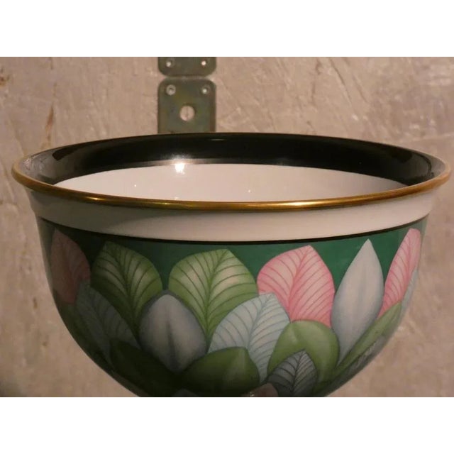 Centerpiece vase created in the 1970s in Florence by Manifattura Artistica Le Porcellane. Very refined decorations in...